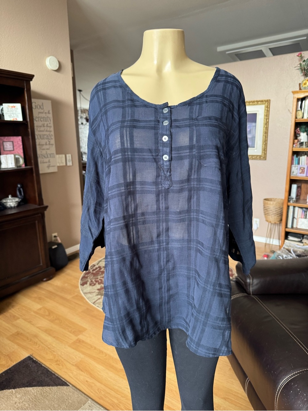 Boutique sheer navy blue short roll tab sleeves blouse-size L